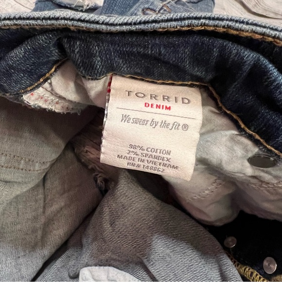 Torrid Denim Shorts - Picture 6 of 6